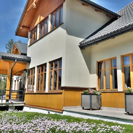 דירה - Zakopianski זקופאנה