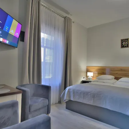 - Zakopianski 扎科帕内